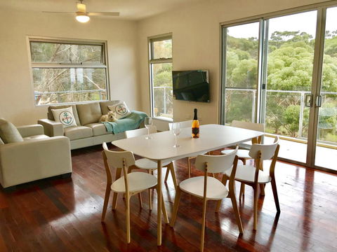 Sunrise On Falie Seaview Eco Accommodation - Nambucca Heads Accommodation 22