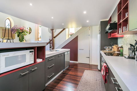 \'THE CHURCH\' Guest Home, Gawler Barossa Region - Nambucca Heads Accommodation 3