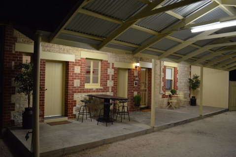 Two Cow Cottage Bed & Breakfast - Nambucca Heads Accommodation 32