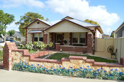 Two Cow Cottage Bed & Breakfast - Nambucca Heads Accommodation 15