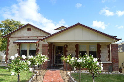 Two Cow Cottage Bed & Breakfast - Nambucca Heads Accommodation 1