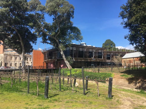 Adelaide Style Accommodation-Close To City-North Adelaide-3 Bdrm- FREE Parking - Nambucca Heads Accommodation 39