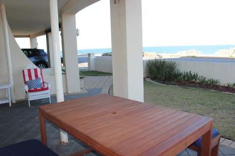 Seaview Sunset Holiday Apartments - Nambucca Heads Accommodation 18