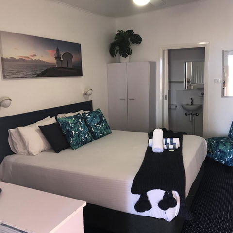 OCEAN BREEZE MOTEL - Nambucca Heads Accommodation 2