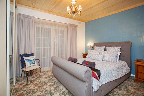 Hahndorf House B&B - Nambucca Heads Accommodation 17