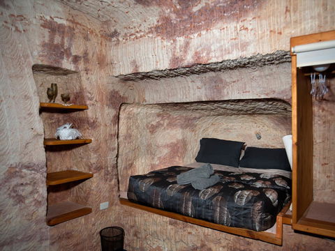 Ali\'s Underground Studio - Nambucca Heads Accommodation 9
