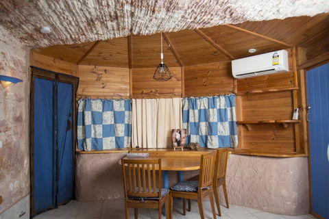 Ali\'s Underground Studio - Nambucca Heads Accommodation 6