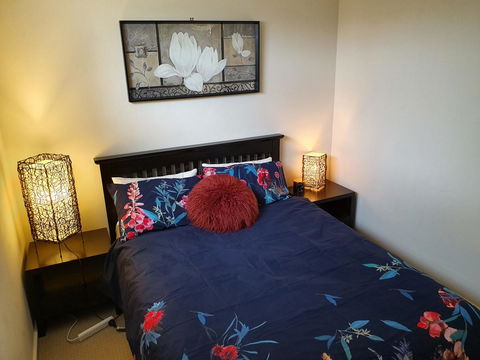 Explore Adelaide, Gawler, The Barossa And Clare Valleys All-in-one - Nambucca Heads Accommodation 4