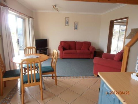 Esplanade Apartments At West Beach - Nambucca Heads Accommodation 8