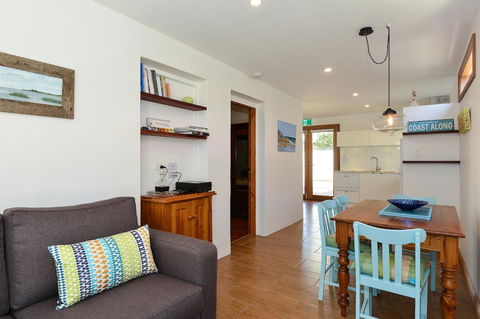 Trafalgar Premium Vintage Suites - Nambucca Heads Accommodation 20