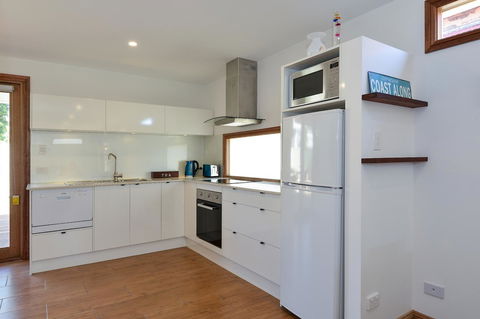 Trafalgar Premium Vintage Suites - Nambucca Heads Accommodation 9
