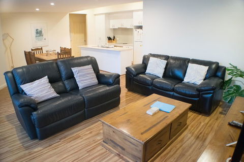 Longreach At Port Elliot - Nambucca Heads Accommodation 7