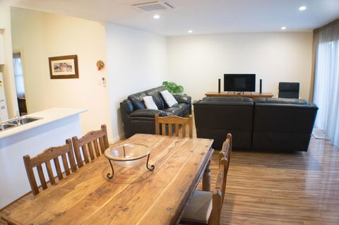 Longreach At Port Elliot - Nambucca Heads Accommodation 4