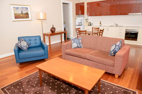 Whyalla Playford Apartments - Nambucca Heads Accommodation 6