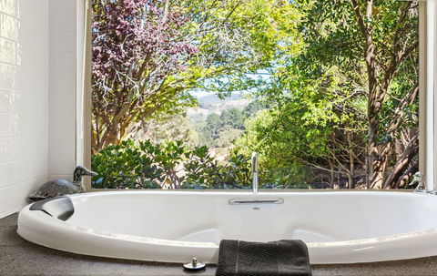 Adelaide Hills Retreats - Nambucca Heads Accommodation 11