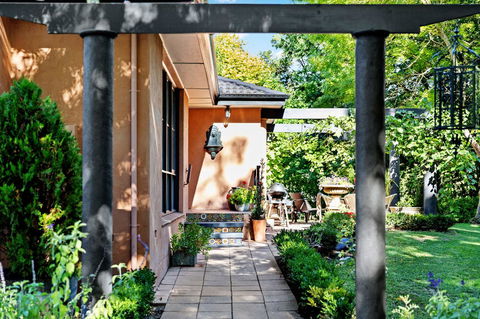 Adelaide Hills Retreats - Nambucca Heads Accommodation 43