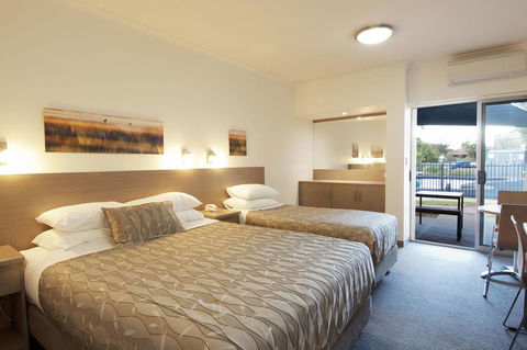 Loxton Community Hotel Motel - Nambucca Heads Accommodation 23