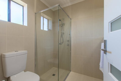 Mick O\'Sheas - Nambucca Heads Accommodation 24