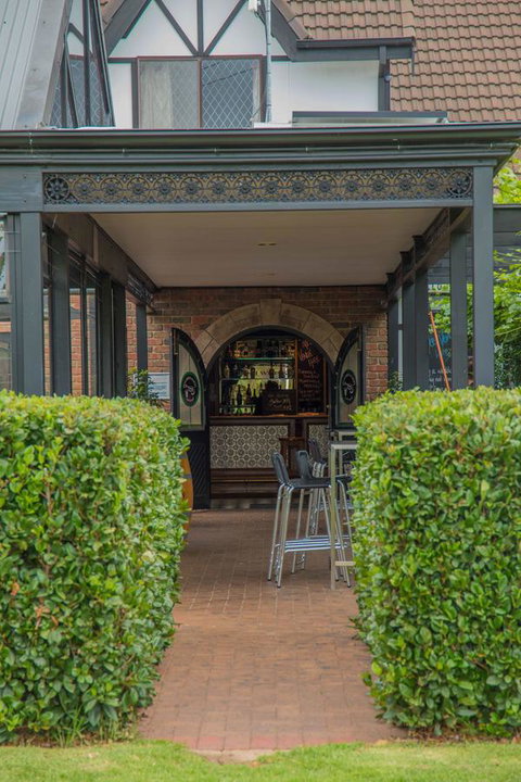 Mick O\'Sheas - Nambucca Heads Accommodation 40