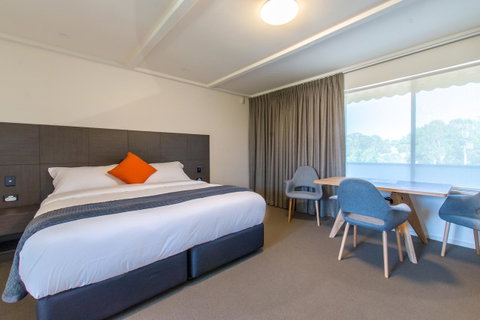 Mick O\'Sheas - Nambucca Heads Accommodation 16