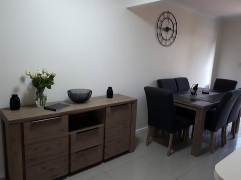 Townhouse On The Marina - Nambucca Heads Accommodation 2