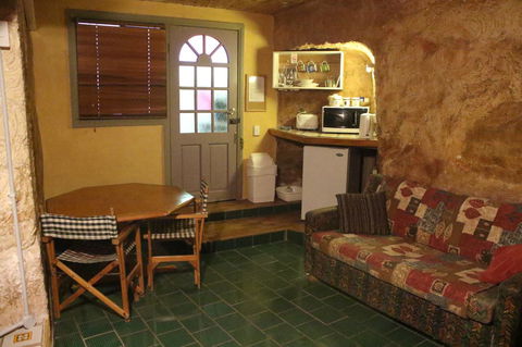 The Underground Motel - Nambucca Heads Accommodation 1