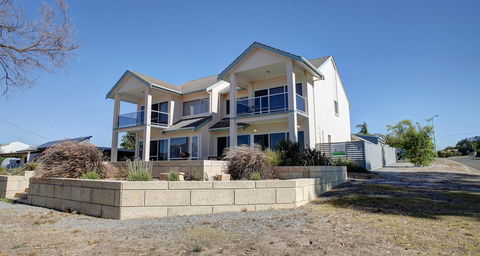 Bay Bliss - Nambucca Heads Accommodation 4