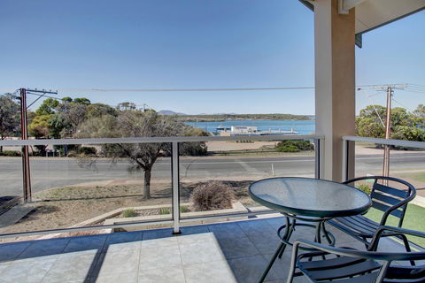 Bay Bliss - Nambucca Heads Accommodation 13