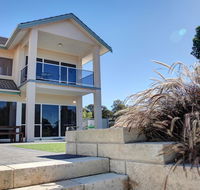 Bay Bliss - Nambucca Heads Accommodation