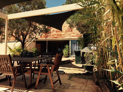 The Lookout Cave Underground Motel - Nambucca Heads Accommodation 16