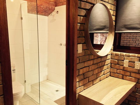The Lookout Cave Underground Motel - Nambucca Heads Accommodation 32