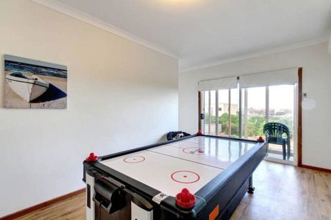 SeaWatch-Sea Views - Nambucca Heads Accommodation 11