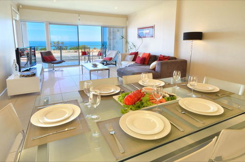 Adelaide Luxury Beach House - Nambucca Heads Accommodation 5