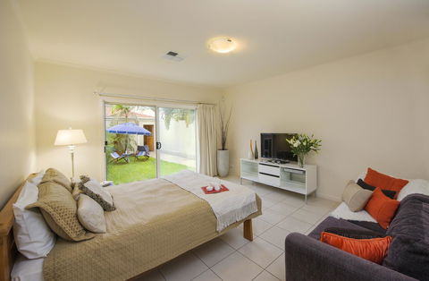 Adelaide Luxury Beach House - Nambucca Heads Accommodation 33