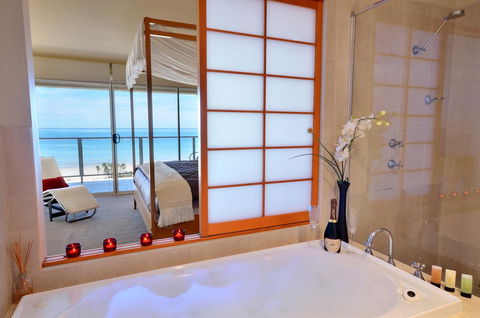 Adelaide Luxury Beach House - Nambucca Heads Accommodation 10