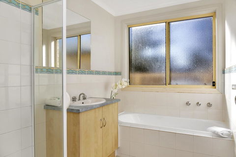 The Lighthouse - Port Willunga - C21 SouthCoast Holidays - Nambucca Heads Accommodation 11