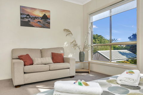 The Lighthouse - Port Willunga - C21 SouthCoast Holidays - Nambucca Heads Accommodation 4