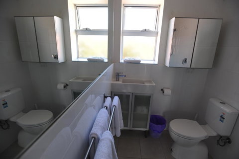 Glenelg Holiday Apartments-The Broadway - Nambucca Heads Accommodation 7