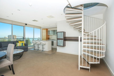 Glenelg Skyline Penthouse - Nambucca Heads Accommodation 18
