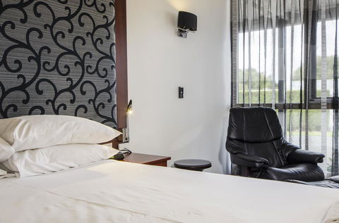 The Commodore - Nambucca Heads Accommodation 38