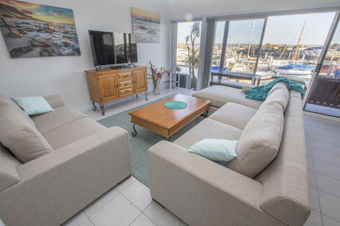 Marina Reflections - Nambucca Heads Accommodation 1