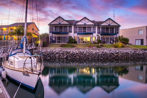 Marina Reflections - Nambucca Heads Accommodation 0