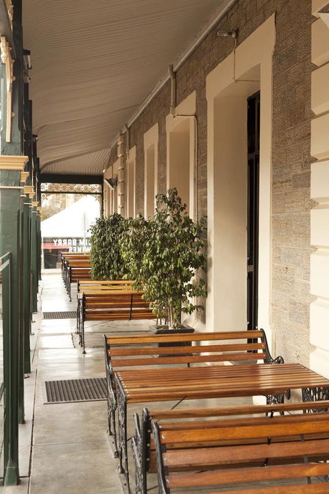 The Rising Sun Hotel - Nambucca Heads Accommodation 1