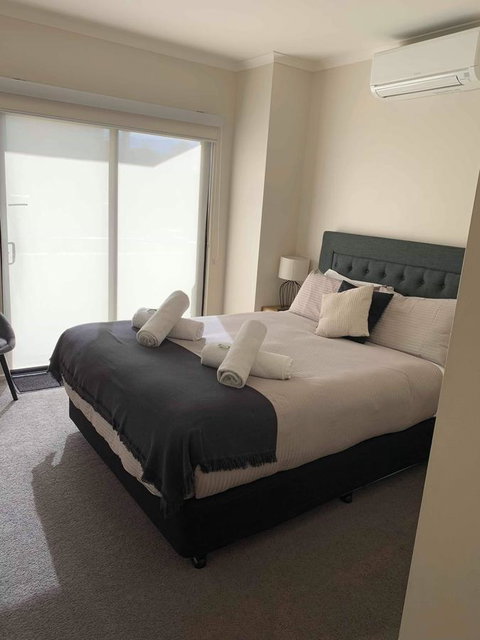 Holdfast Shores Apartments - Nambucca Heads Accommodation 3
