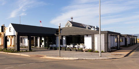 Ellen Hotel - Nambucca Heads Accommodation 9