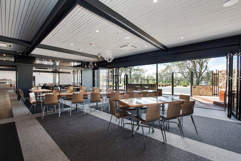 Berri Hotel - Nambucca Heads Accommodation 12