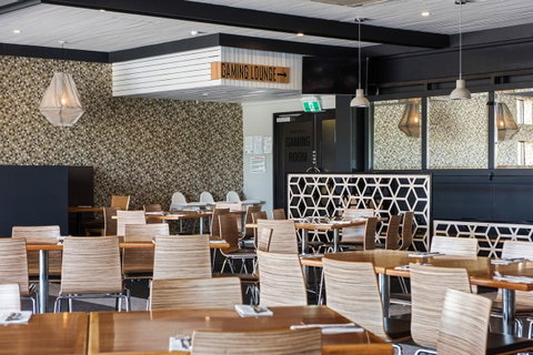 Berri Hotel - Nambucca Heads Accommodation 2