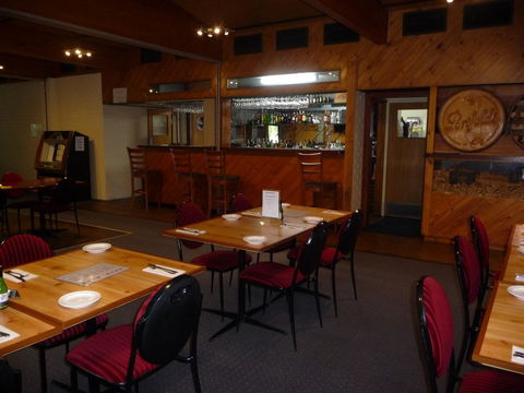 The Wine Vine Hotel - Nambucca Heads Accommodation 8