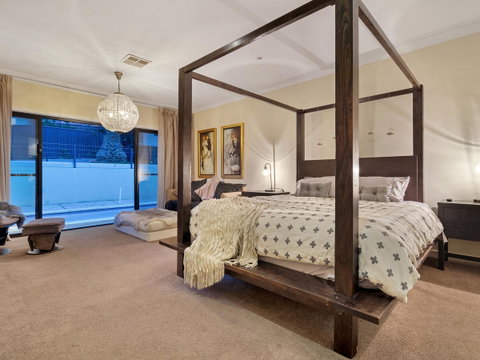 City-Barossa Gateway - Nambucca Heads Accommodation 0