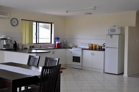 The Club House - Nambucca Heads Accommodation 5